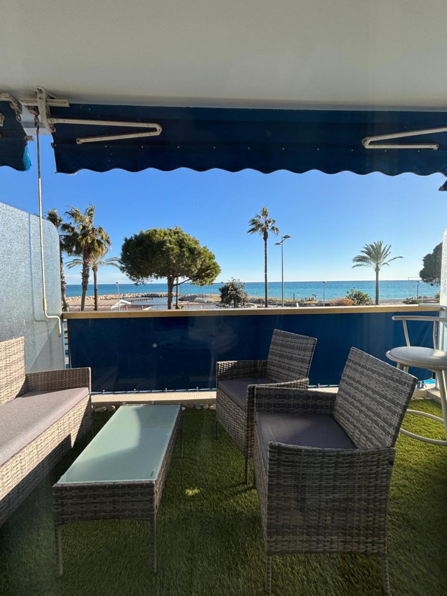 Front De Mer,Plage, Piscine, Parking กาญเนอ-ซูร์-แมร์ ภายนอก รูปภาพ